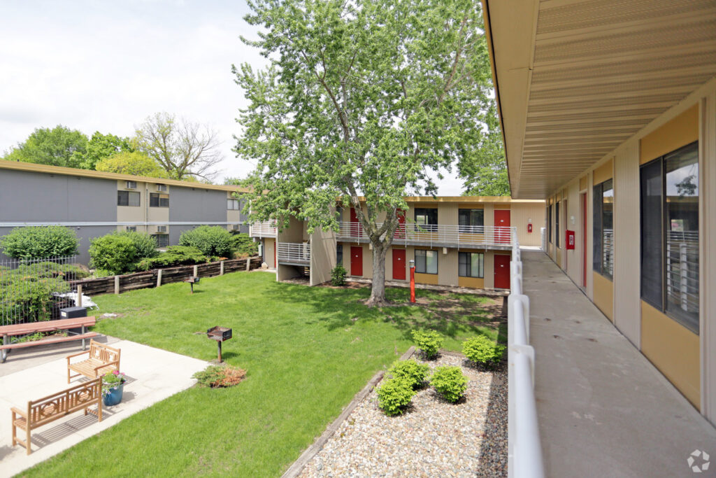 Directions Glenbrook Centre Apartments